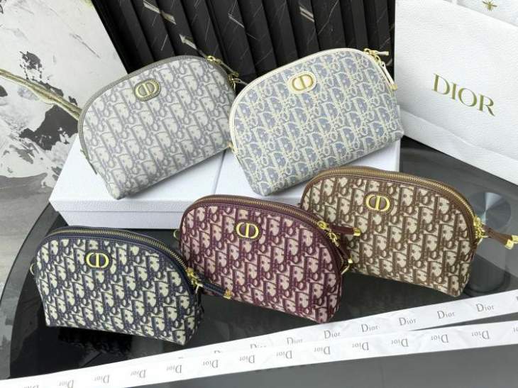 Picture of Dior Wallets _SKUfw239314350fw